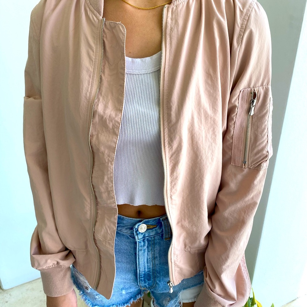 Zara nylon zippered bomber jacket in a nude blush color size XS